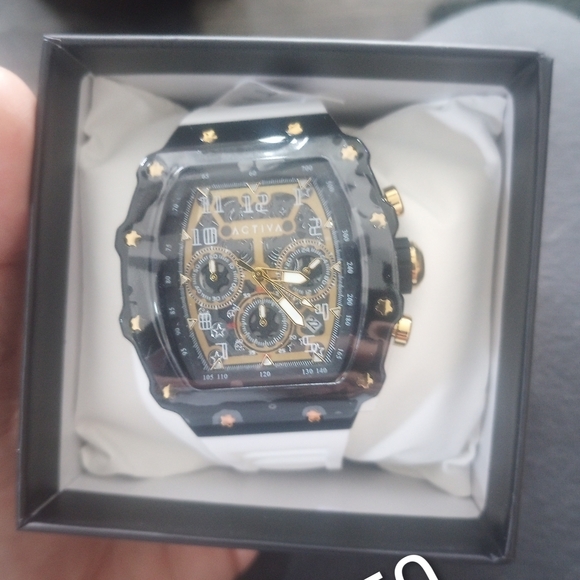 Invicta Multi-Color Watch Set - Picture 6 of 8